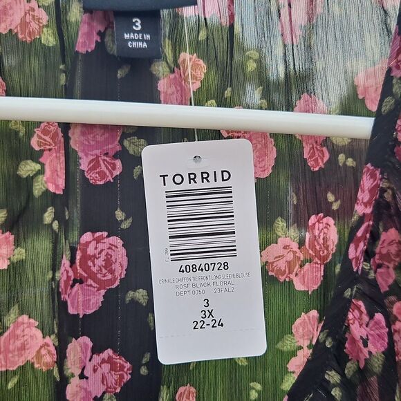 Torrid Black Pink Floral Sheer Blouse NWT Size 3X (22/24) - Picture 2 of 5
